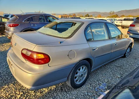 1998 Chevrolet Malibu Ls z USA, uszkodzony, nr VIN 1G1NE52M9W6267351